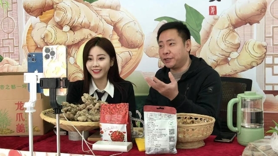 廣東農產品產地直播帶貨成效顯著 廣東農產品產地直播帶貨成效顯著